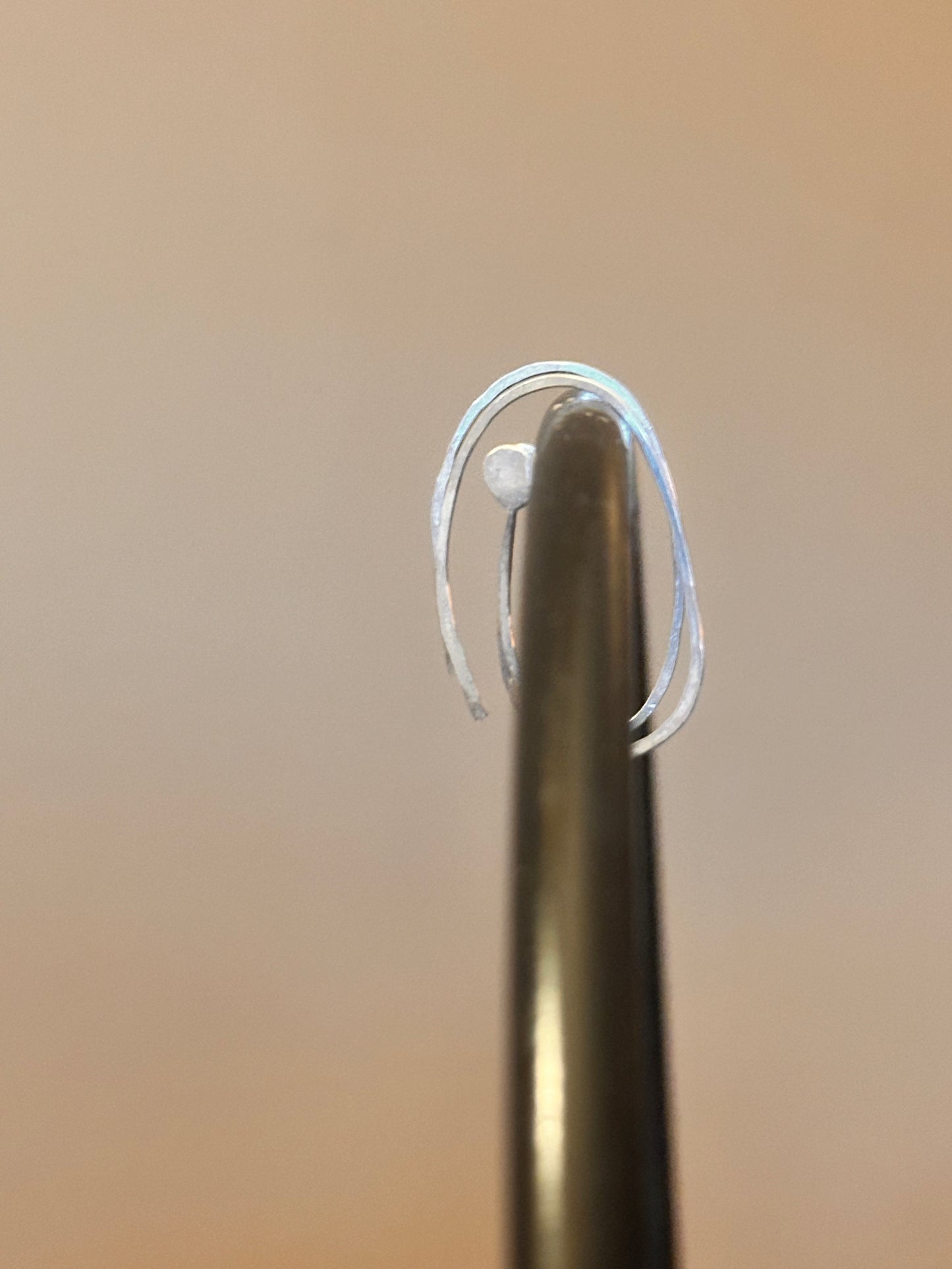 Minimalist Hoop