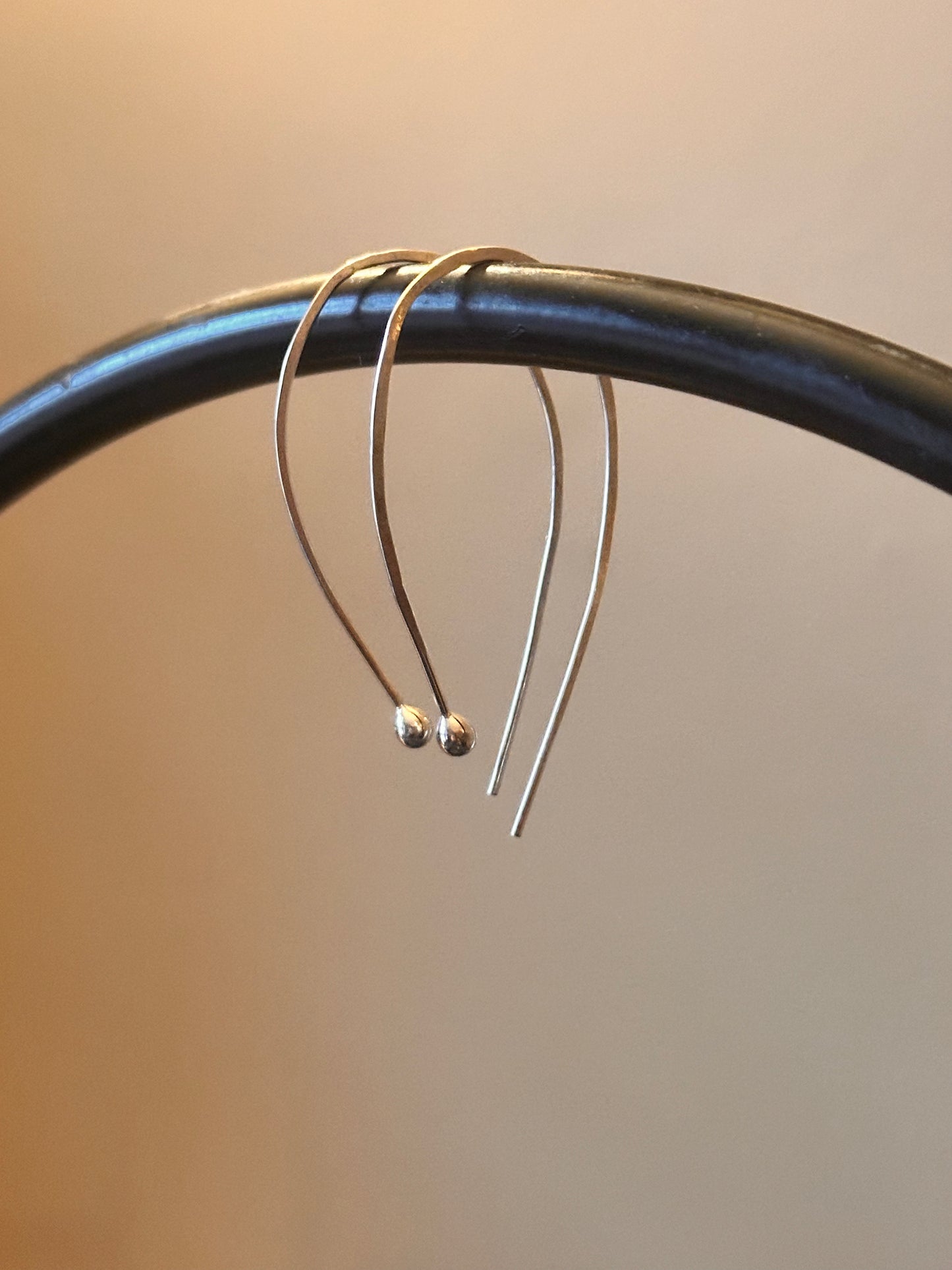 Rounded Threader Earring